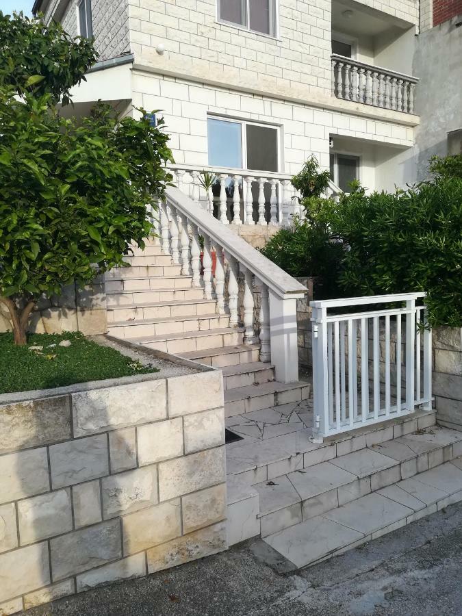 The Piano Apartment Zavalatica Dış mekan fotoğraf
